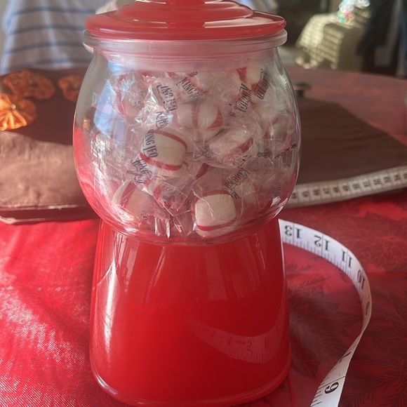 Sleigh Bell Bisto candy gum ball jar. Filled with Mint candy. New. - Picture 5 of 10